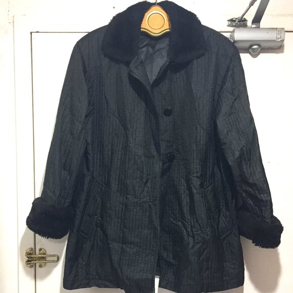 VINTAGE ME-JAY FAUX FUR NYLON JACKETS SIZE 3/4 - Picture 8 of 10